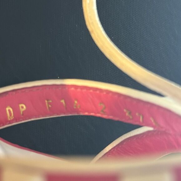 VALENTINO Free Rockstud Pink/White Leather Sandal EU 37.5/ US 7.5 - Picture 11 of 13